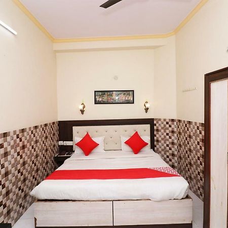 Fabhotel Sarwan Agra  Exteriör bild
