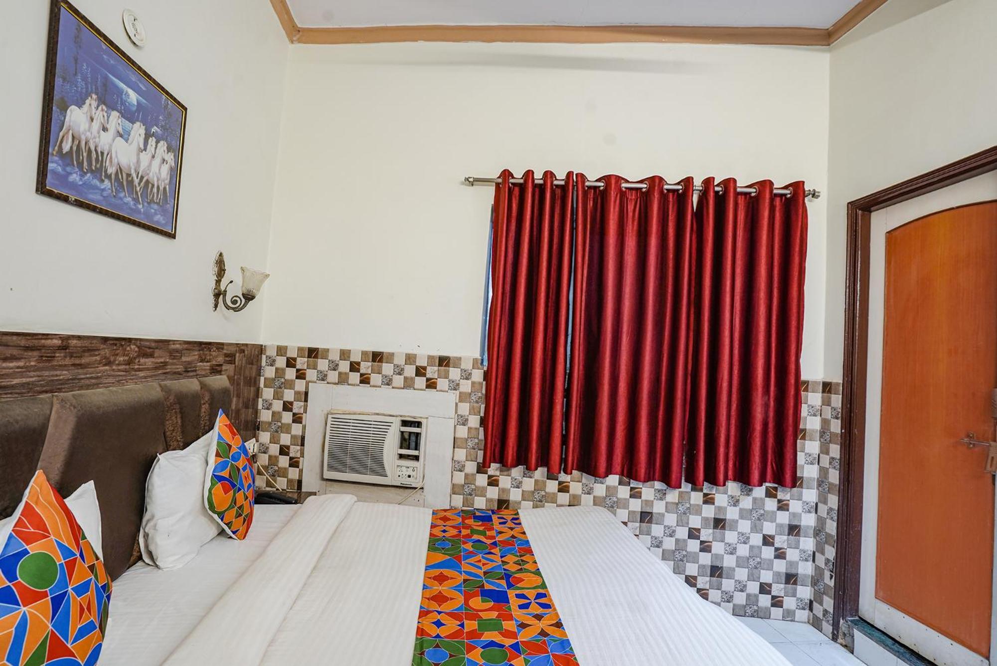 Fabhotel Sarwan Agra  Exteriör bild