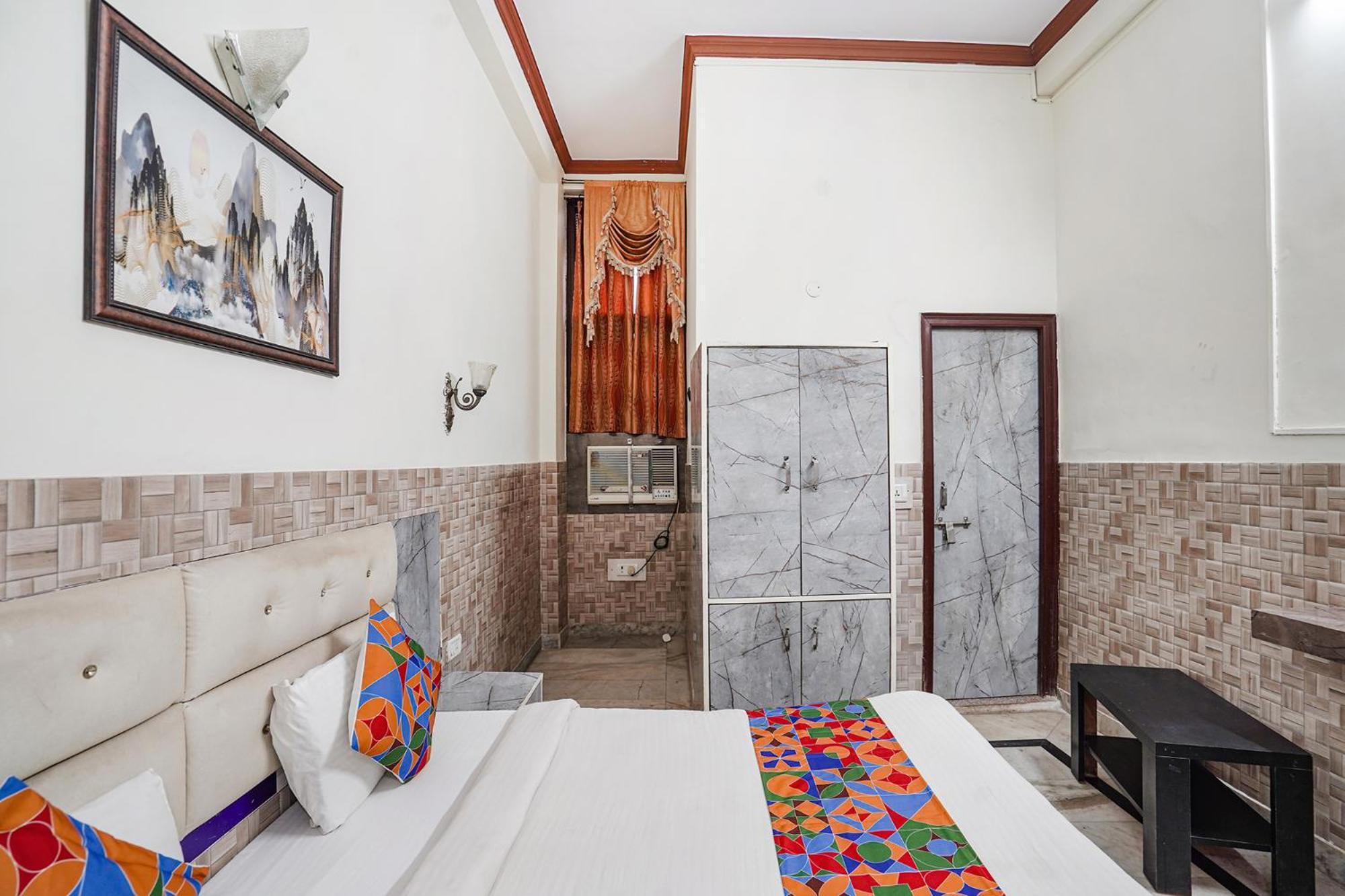 Fabhotel Sarwan Agra  Exteriör bild