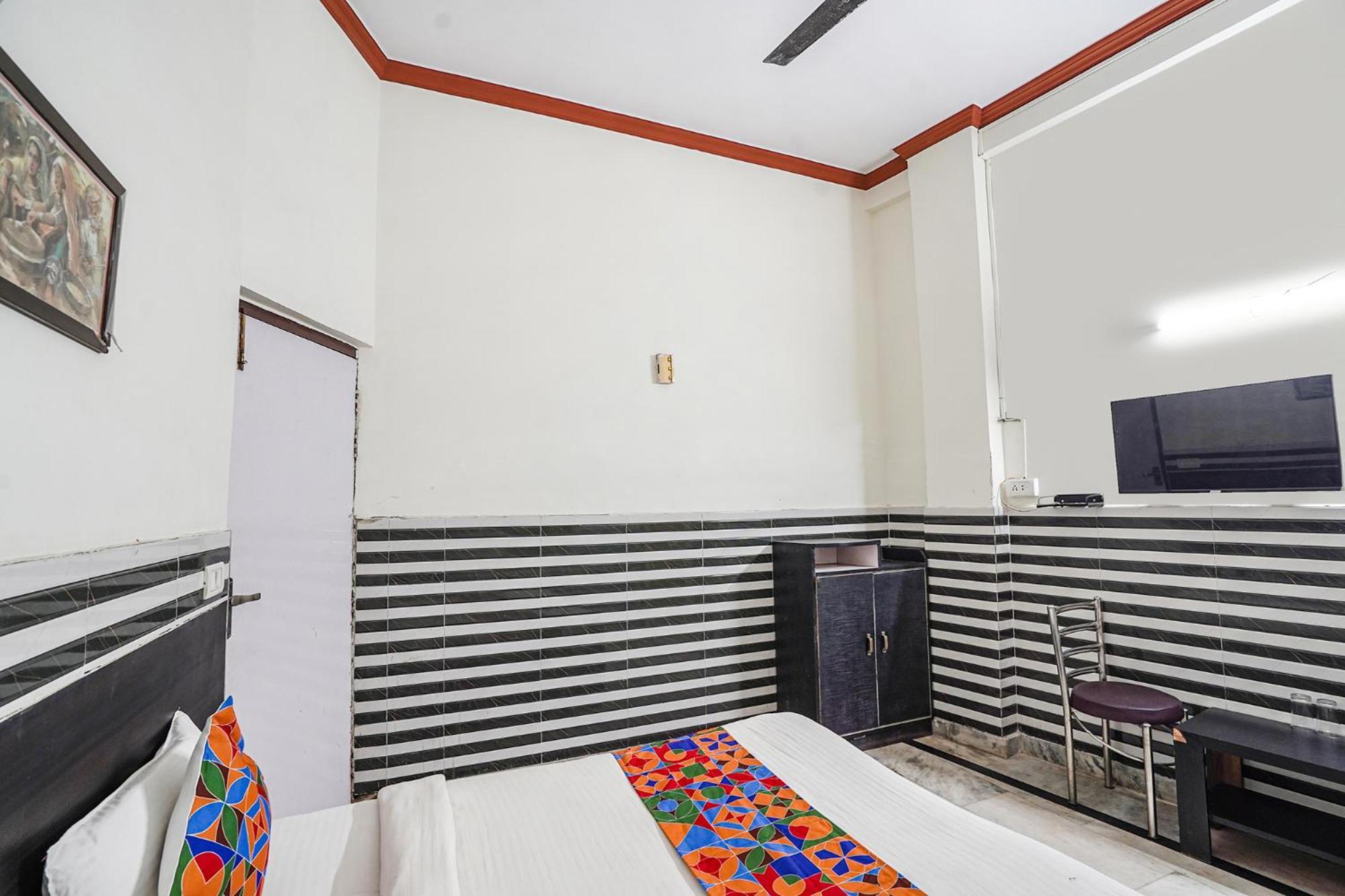 Fabhotel Sarwan Agra  Exteriör bild