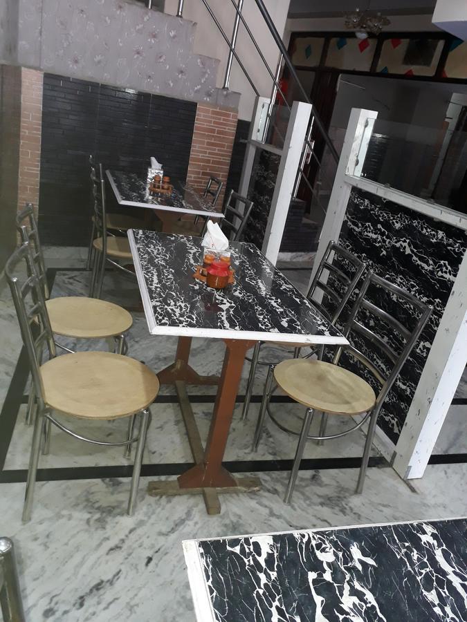 Fabhotel Sarwan Agra  Exteriör bild