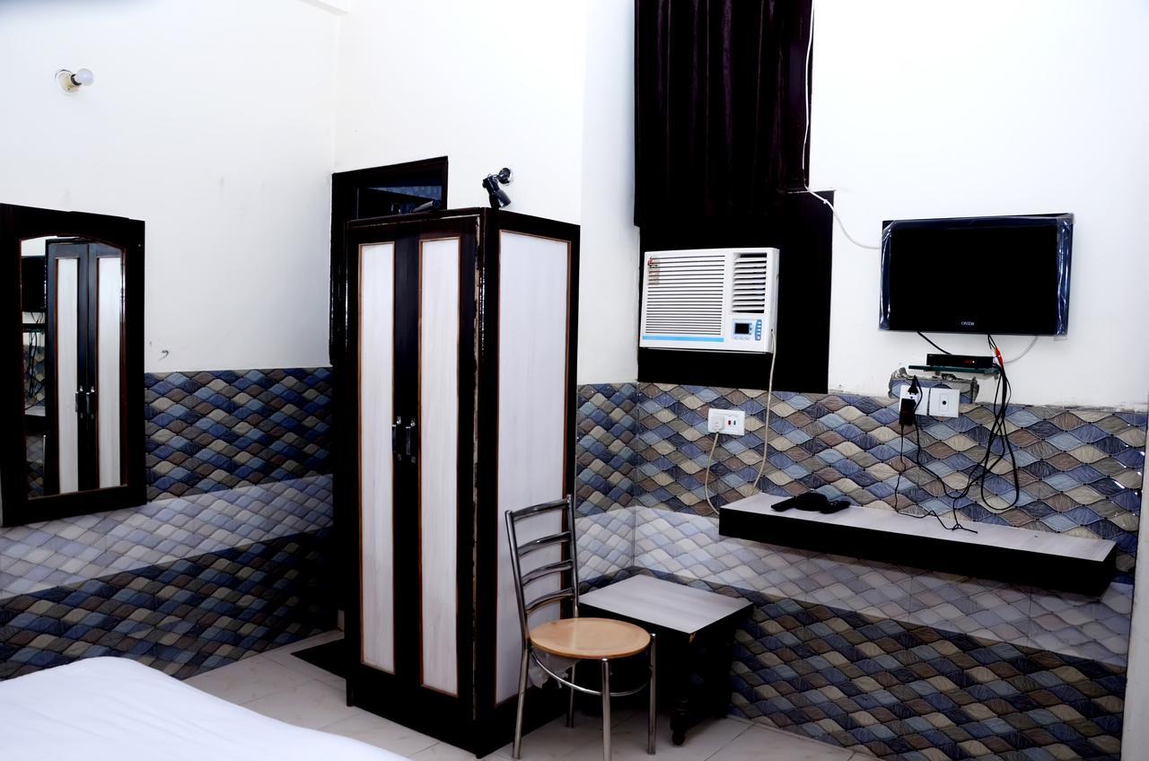 Fabhotel Sarwan Agra  Exteriör bild