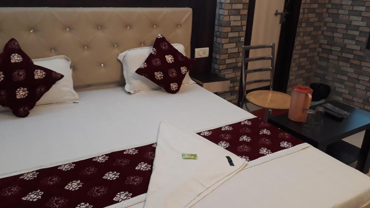 Fabhotel Sarwan Agra  Exteriör bild