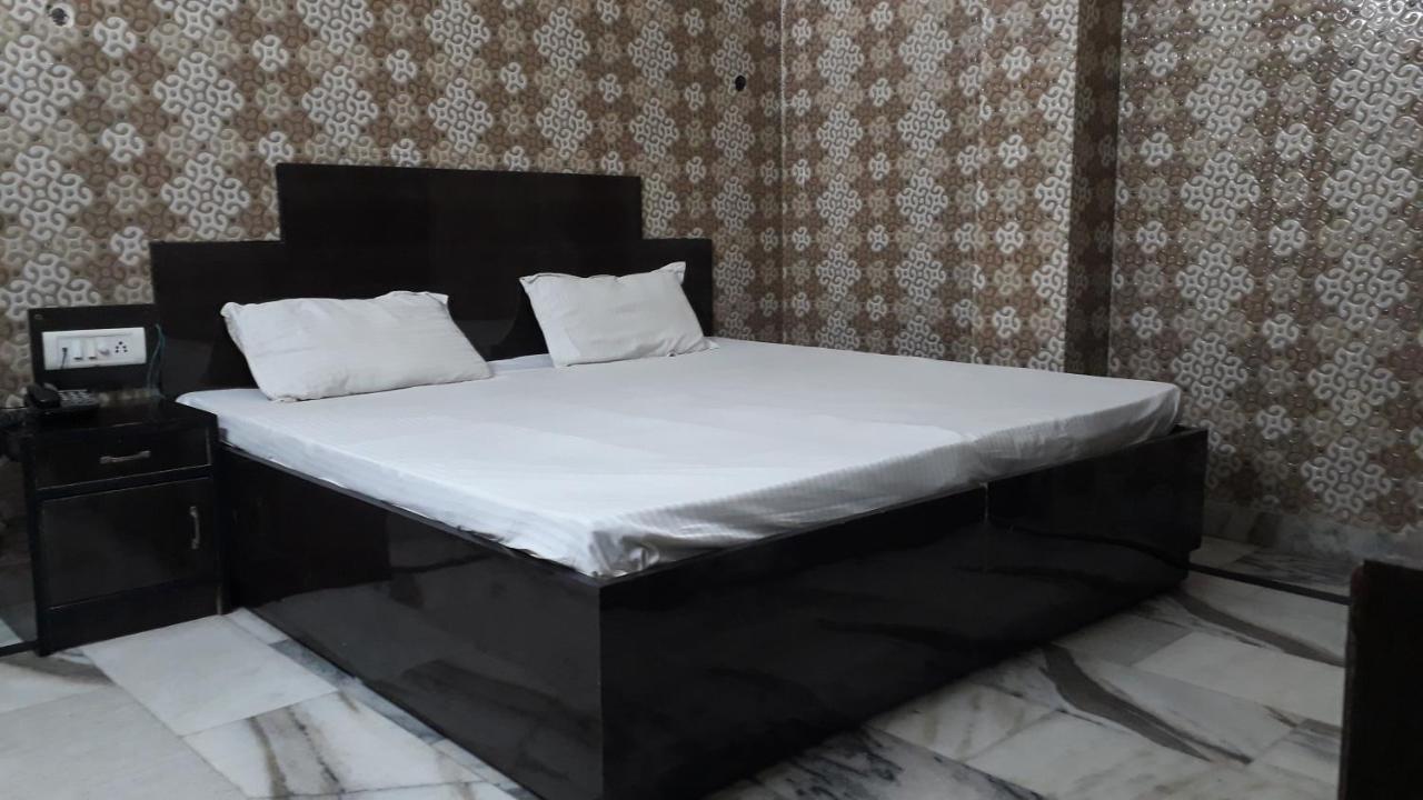 Fabhotel Sarwan Agra  Exteriör bild