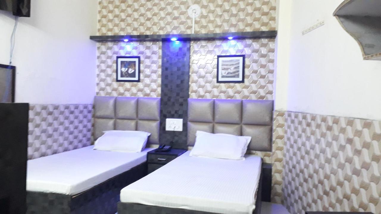 Fabhotel Sarwan Agra  Exteriör bild