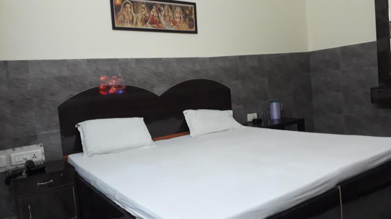 Fabhotel Sarwan Agra  Exteriör bild