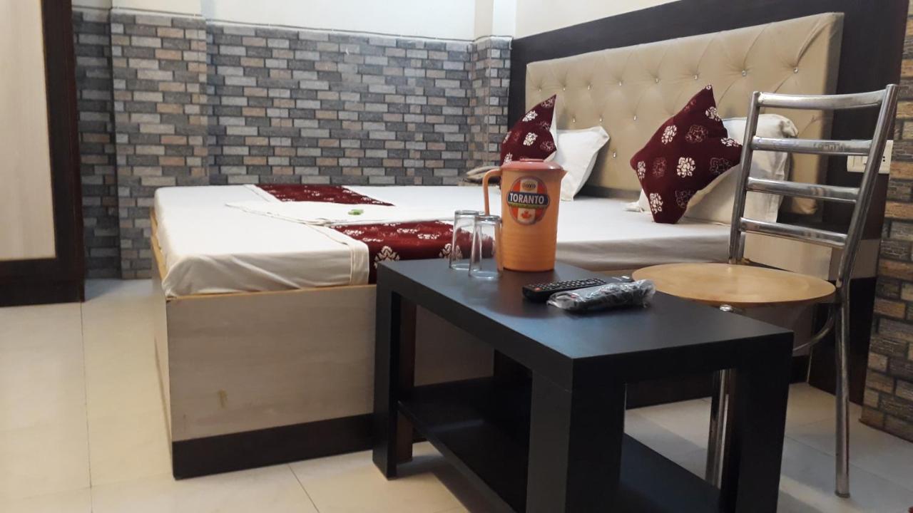Fabhotel Sarwan Agra  Exteriör bild