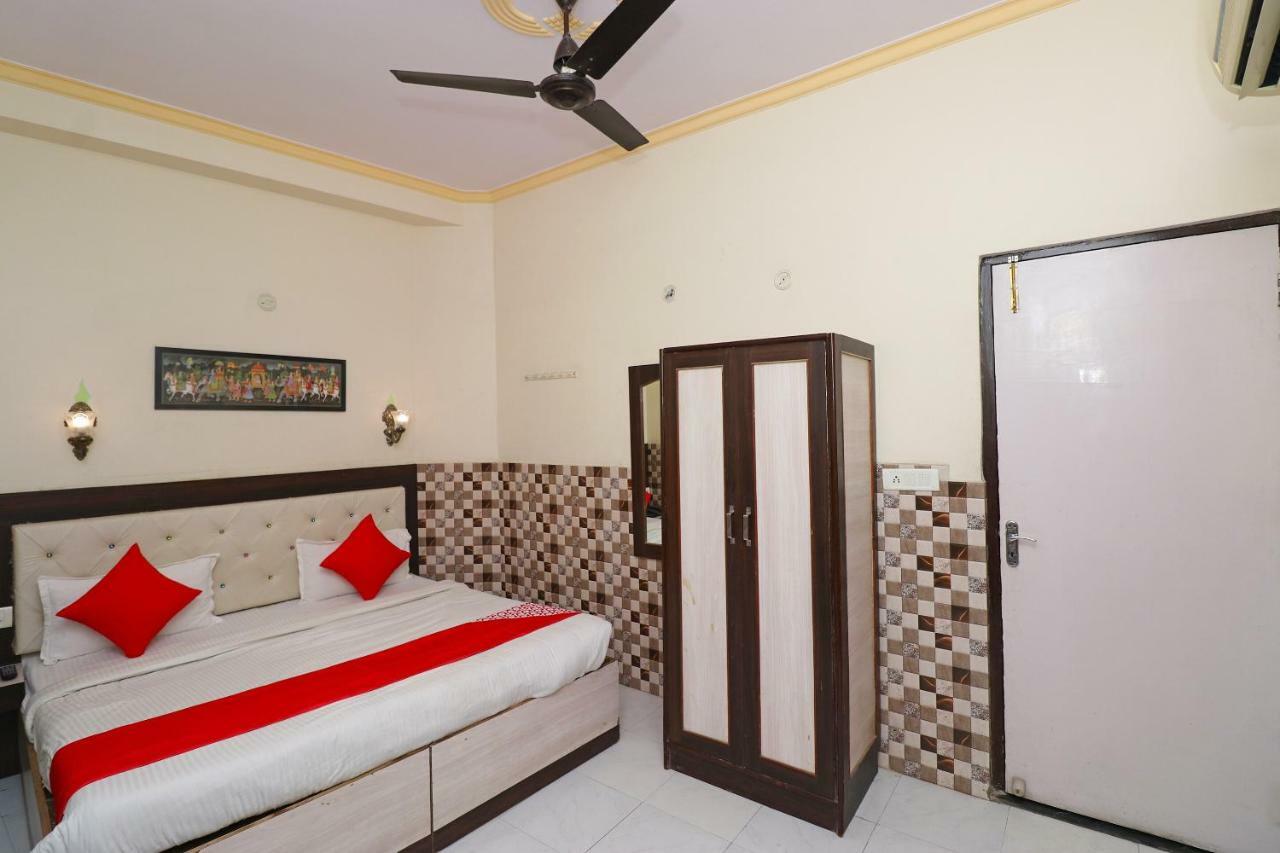 Fabhotel Sarwan Agra  Exteriör bild